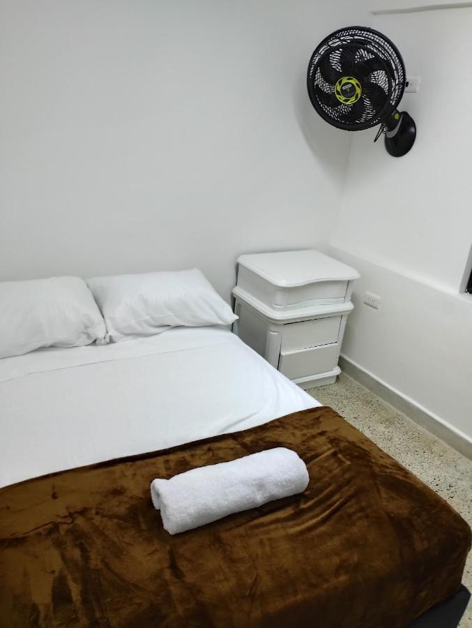 Area 51 Hostel Medellín Kültér fotó