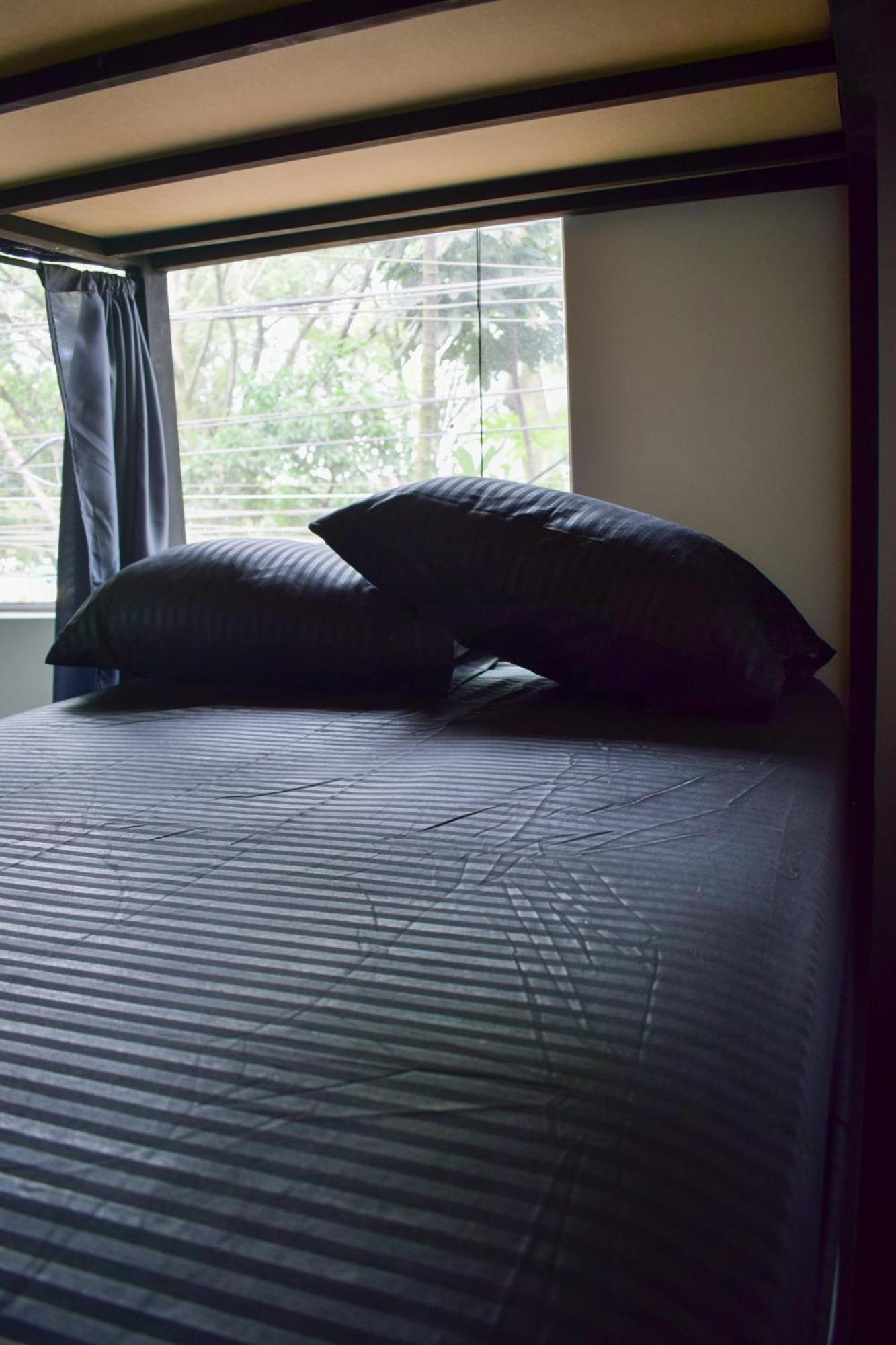 Area 51 Hostel Medellín Kültér fotó